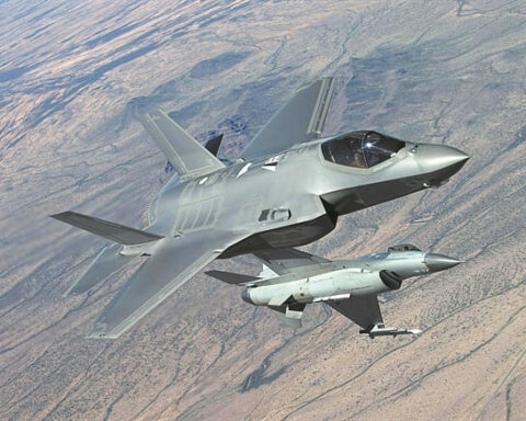 Εξοπλιστικά F-35