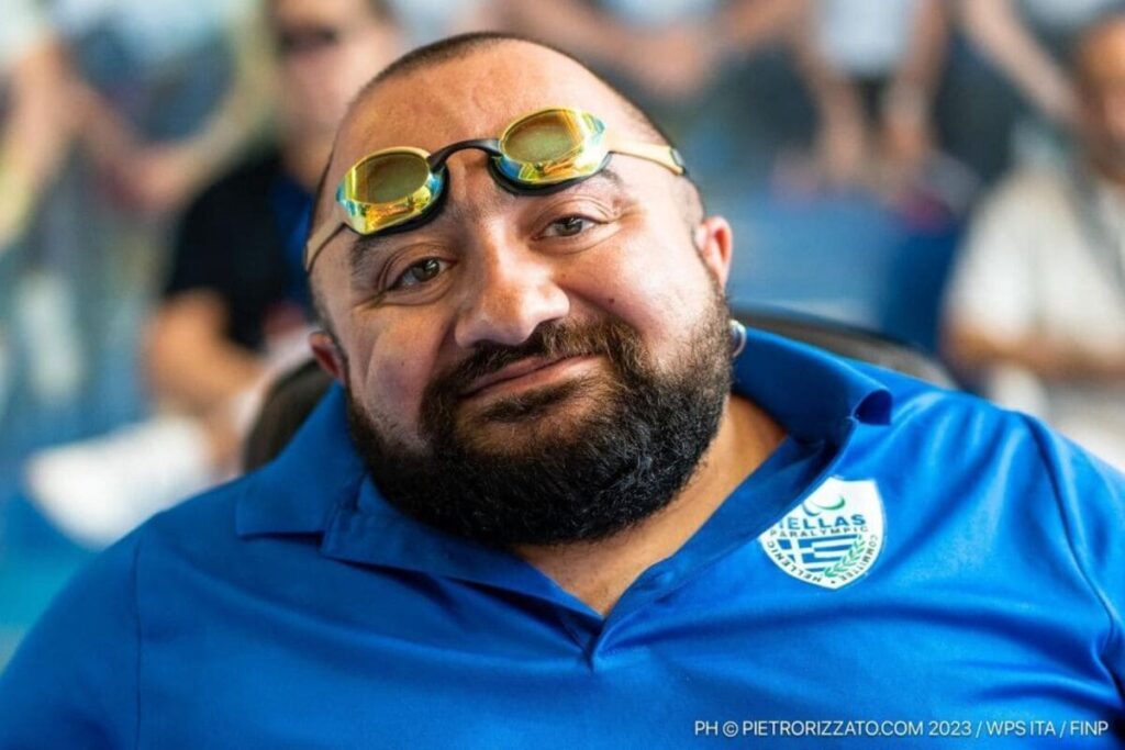 Δημήτρης Καρυπίδης η ιστορία ενός ανάπηρου κολυμβητή