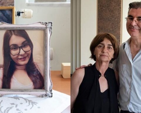 Ορεστιάδα εκδήλωση μαθητών για την εξάλειψη της βίας κατά των γυναικών παρών οι γονείς της Ελένης Τοπαλούδη