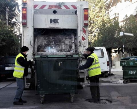 ΔΑΣ ΟΤΑ του Δήμου Αλεξανδρούπολης για τραυματισμό εργαζομένου: “Για να προστατέψουμε τη ζωή μας είναι ανάγκη να απαιτήσουμε μέτρα υγιεινής και ασφάλειας σε κάθε χώρο και πόστο εργασίας του δήμου”
