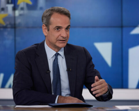 Μητσοτάκης δεν αντέχουν μείωση ΦΠΑ
