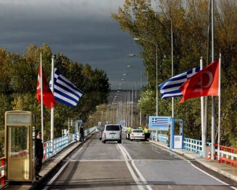 Σε συναγερμό ο Έβρος έκτακτα μέτρα ασφαλείας για πιθανή διέλευση τζιχαντιστών τρομοκρατών