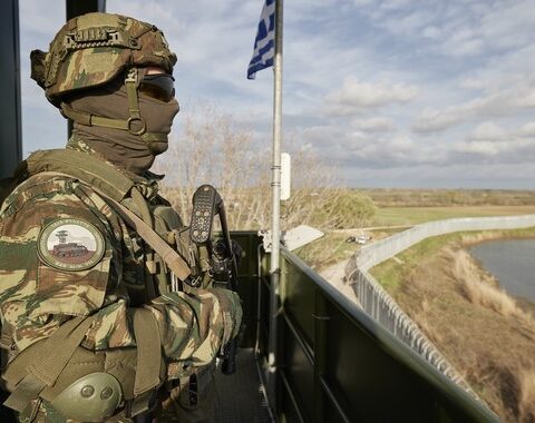 Με 113 εκατ. ευρώ “εξοπλίζεται” η ΕΛΑΣ για τη φύλαξη των συνόρων